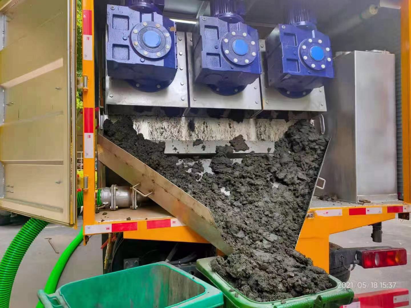 来凤化粪池清掏城市维护站-泥浆净化干湿分离处理